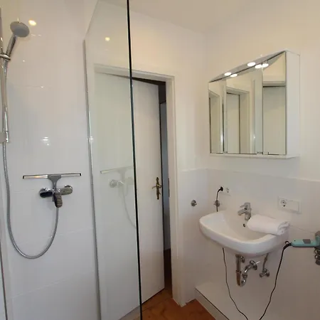 Im Grund 25, App 5 *